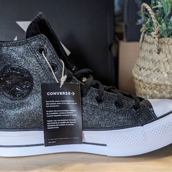 New with Tags Glitter platform Converse - Picture 3 of 5